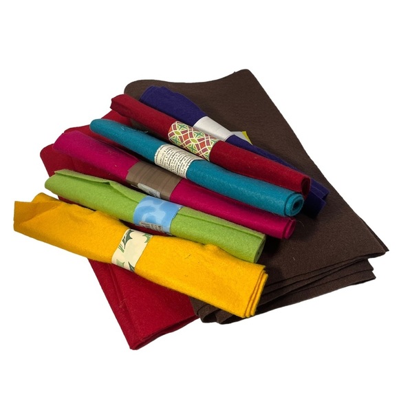 Lot of Felt Yardage Pieces‎ Crafting Multicolor Create Crafts - Picture 1 of 4